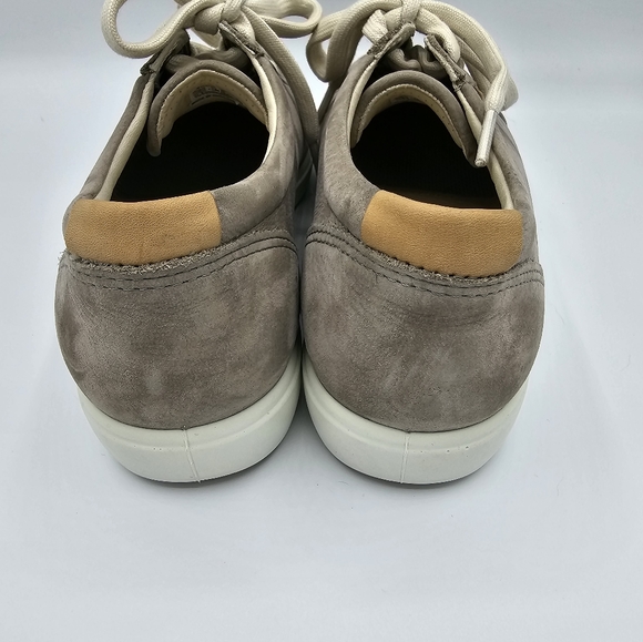 EUC ECCO Soft 7 Sneakers Warm Gray.  Size 37W - Picture 5 of 6